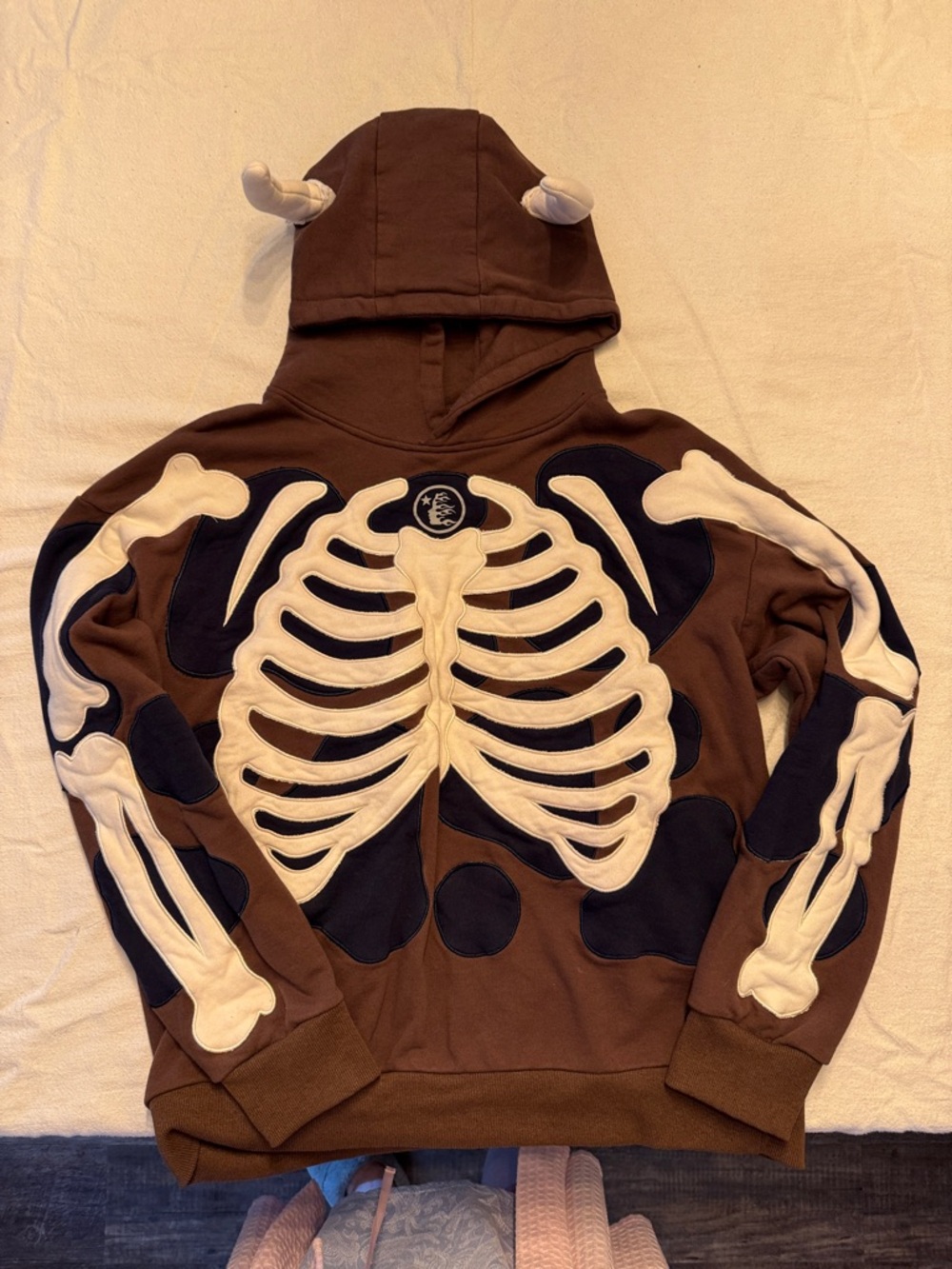 HELLSTAR Skeleton Appliqué Brown Hoodie